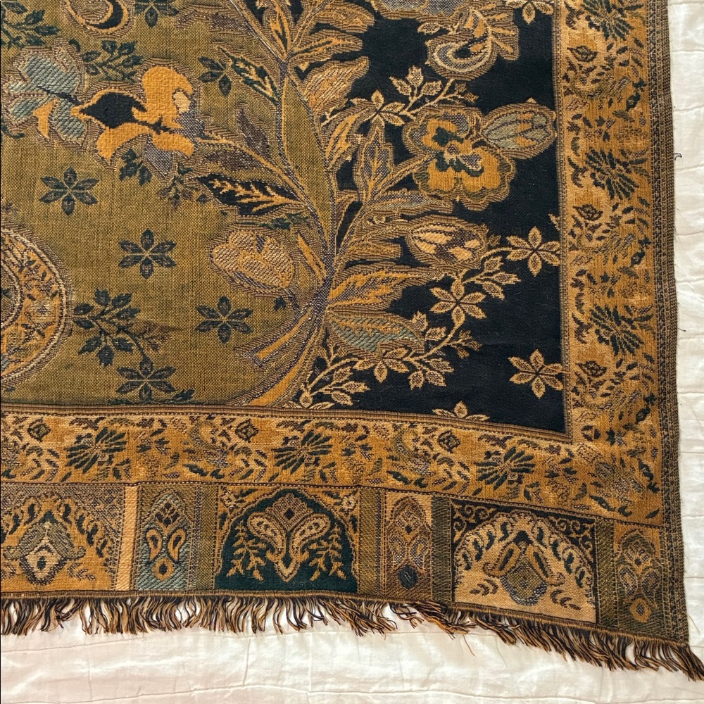 Talbots Floral Paisley Tapestry Scarf/Wrap in Gold and Black.